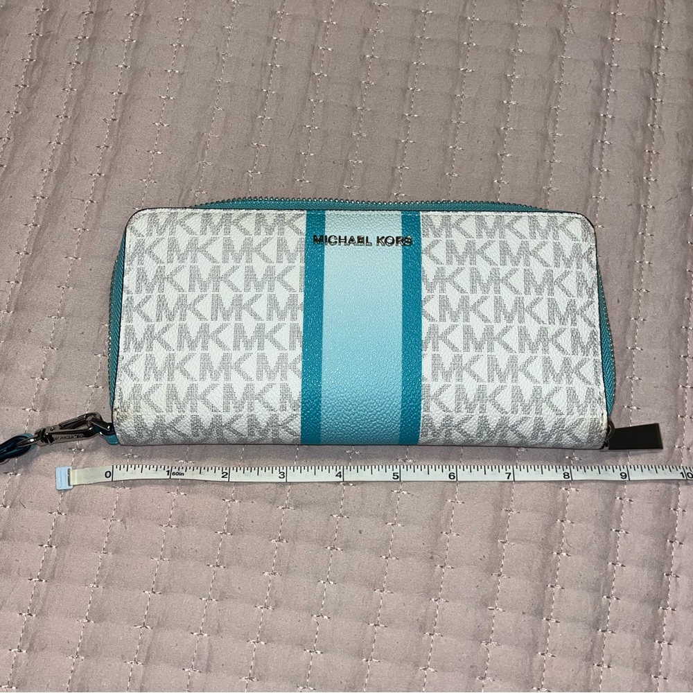 Michael Kors Blue and White Wristlet